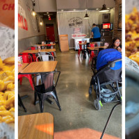 Charleys Cheesesteaks and Wings Huntington Park